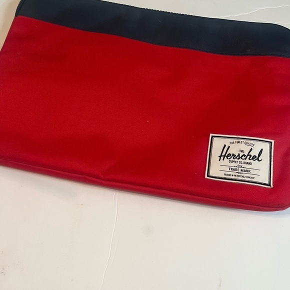 HERSCHEL Supply Co Laptop Sleeve Padded Case Bag Luxury red blue 16” - Picture 3 of 6